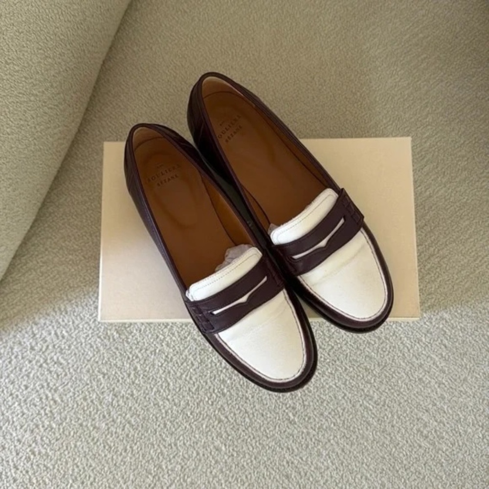 NEW - Sézane André Loafers - Burgundy
